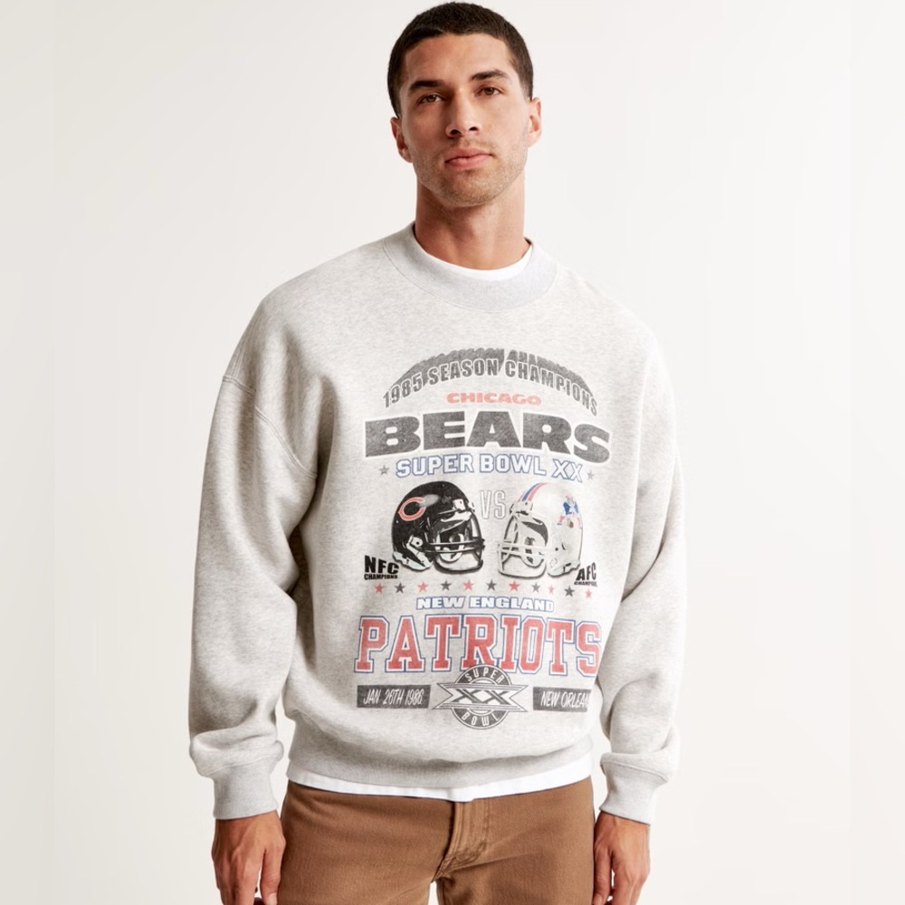 Abercrombie & Fitch NFL Sweatshirt